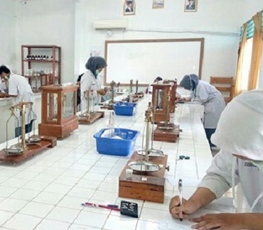 SMK Mahadhika 4