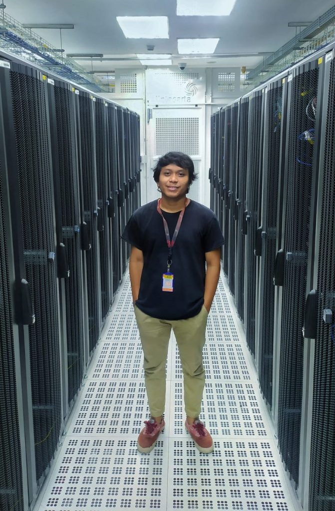 smk farmasi, teknik komputer jaringan, multimedia
