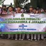 smk mahadhika 4 farmasi, tkj, multimedia dkv