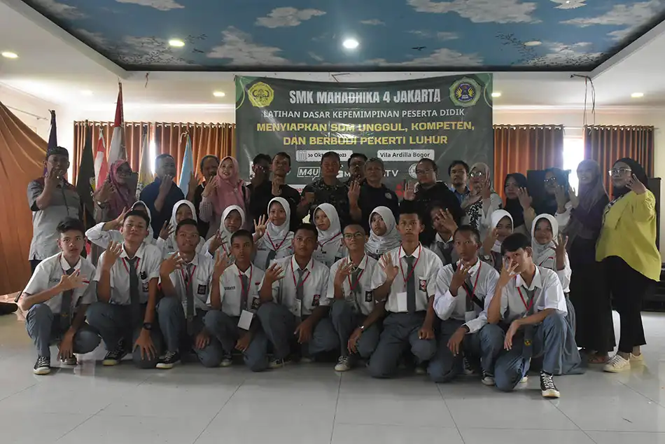 smk mahadhika 4 farmasi tkj dkv