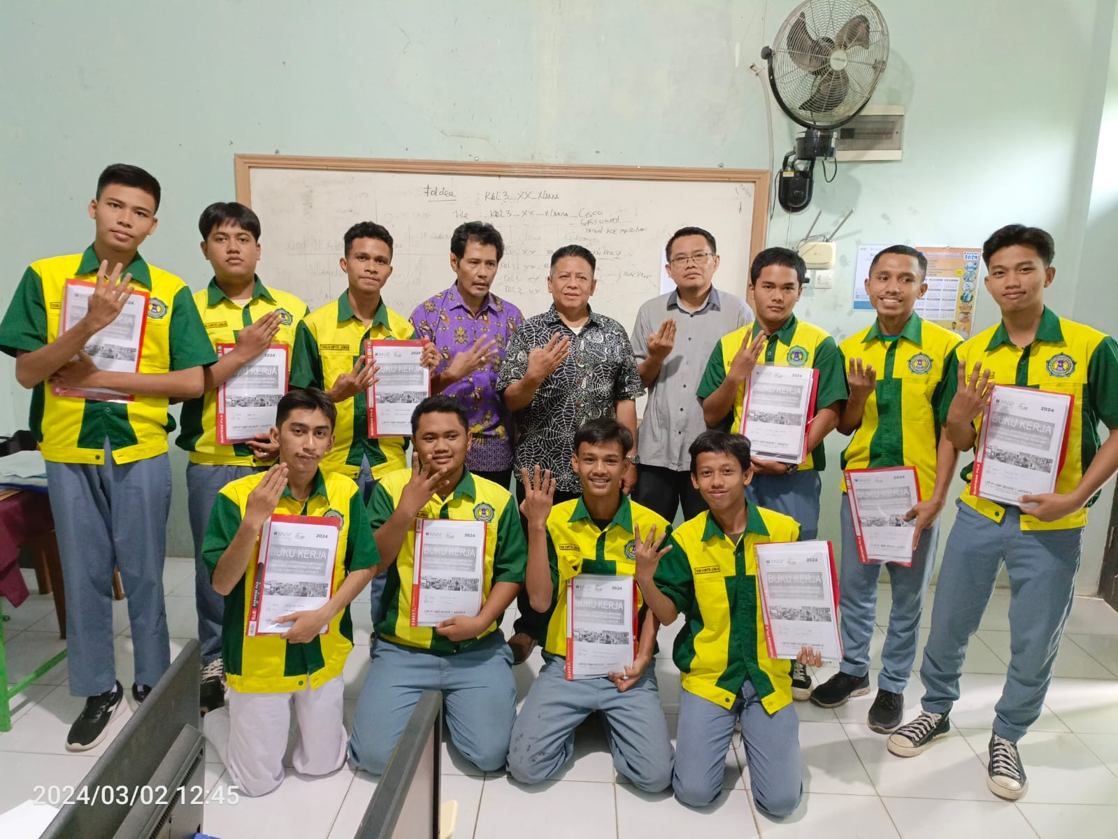 usk smk tkj