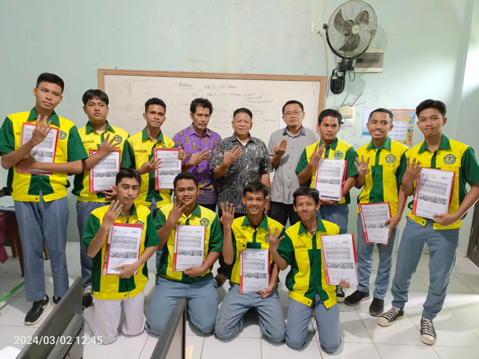 usk smk tkj
